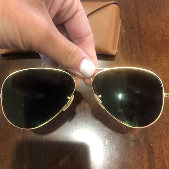 Ray Ban green mirrored aviators with case